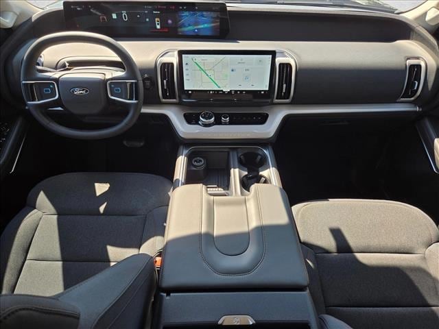 2025 Ford Expedition MAX Active - Photo 15