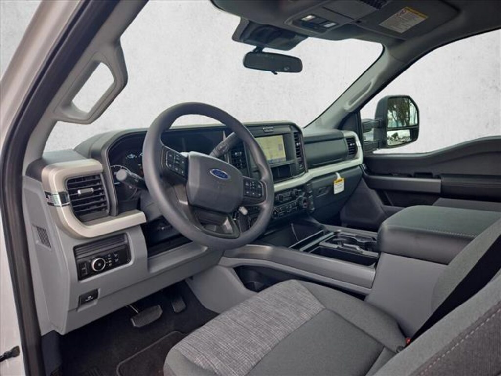 New 2026 Ford F-350 XLT Truck Crew Cab