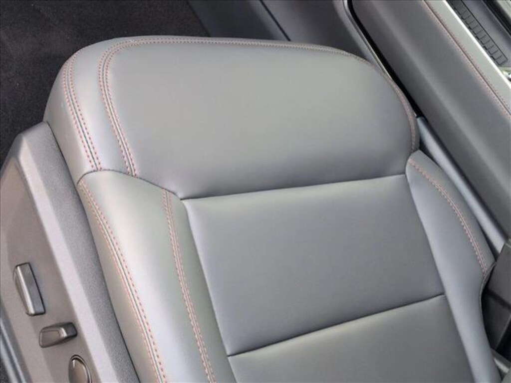 New 2025 Ford Expedition Max Active SUV