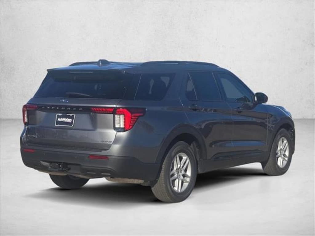 New 2026 Ford Explorer Active w/200A Pkg SUV