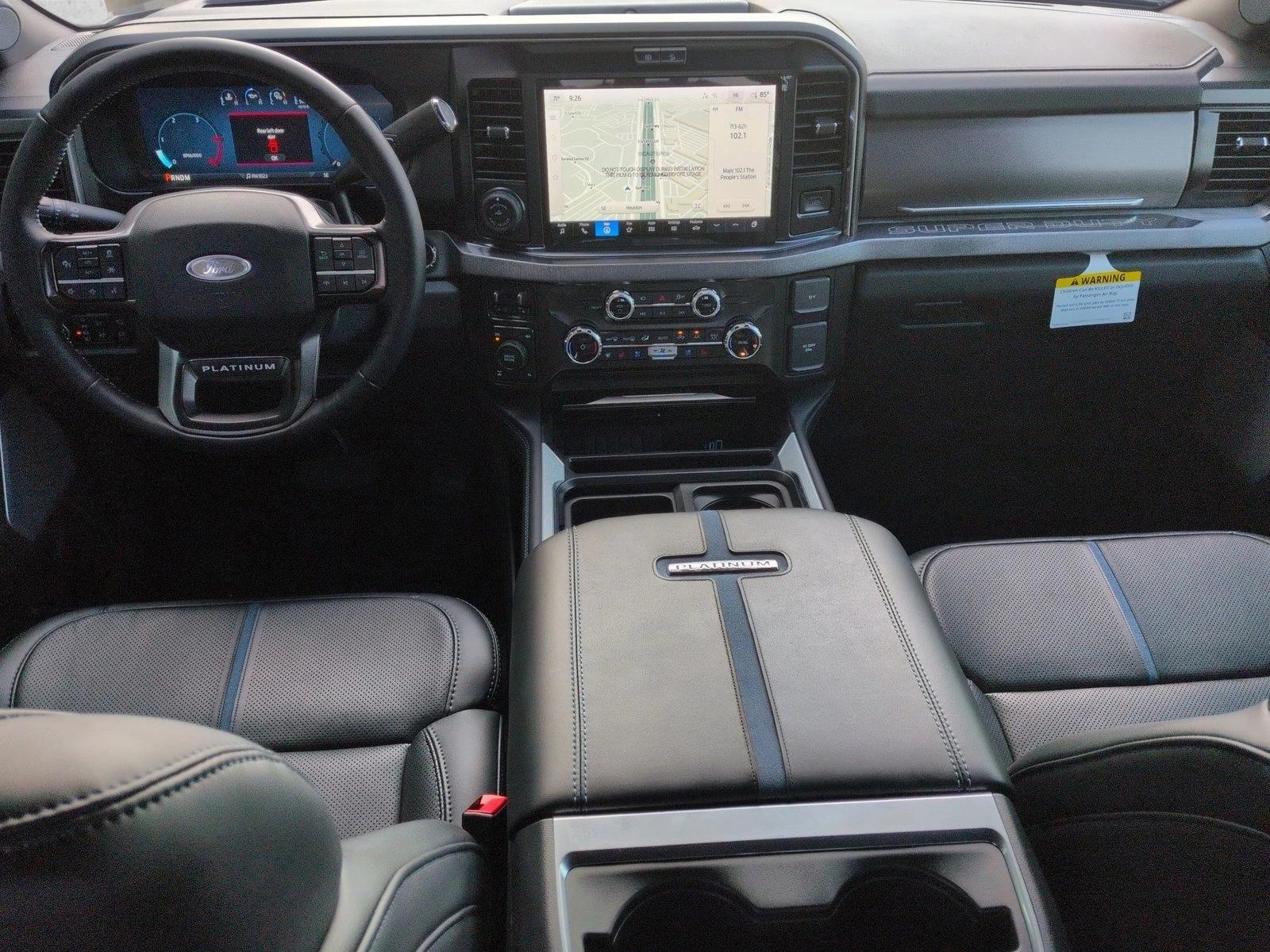 2026 Ford F-350 Super Duty Platinum - Photo 11