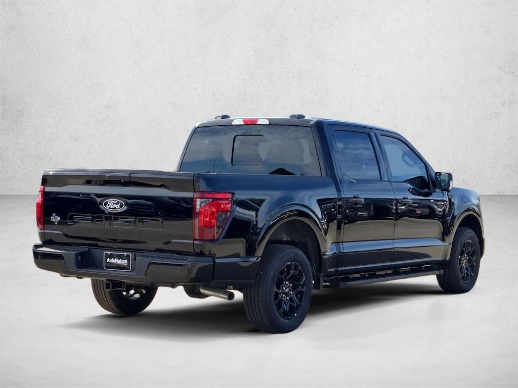 New 2026 Ford F-150 XLT Truck SuperCrew Cab