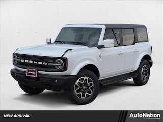 2025 Ford Bronco Outer Banks SUV