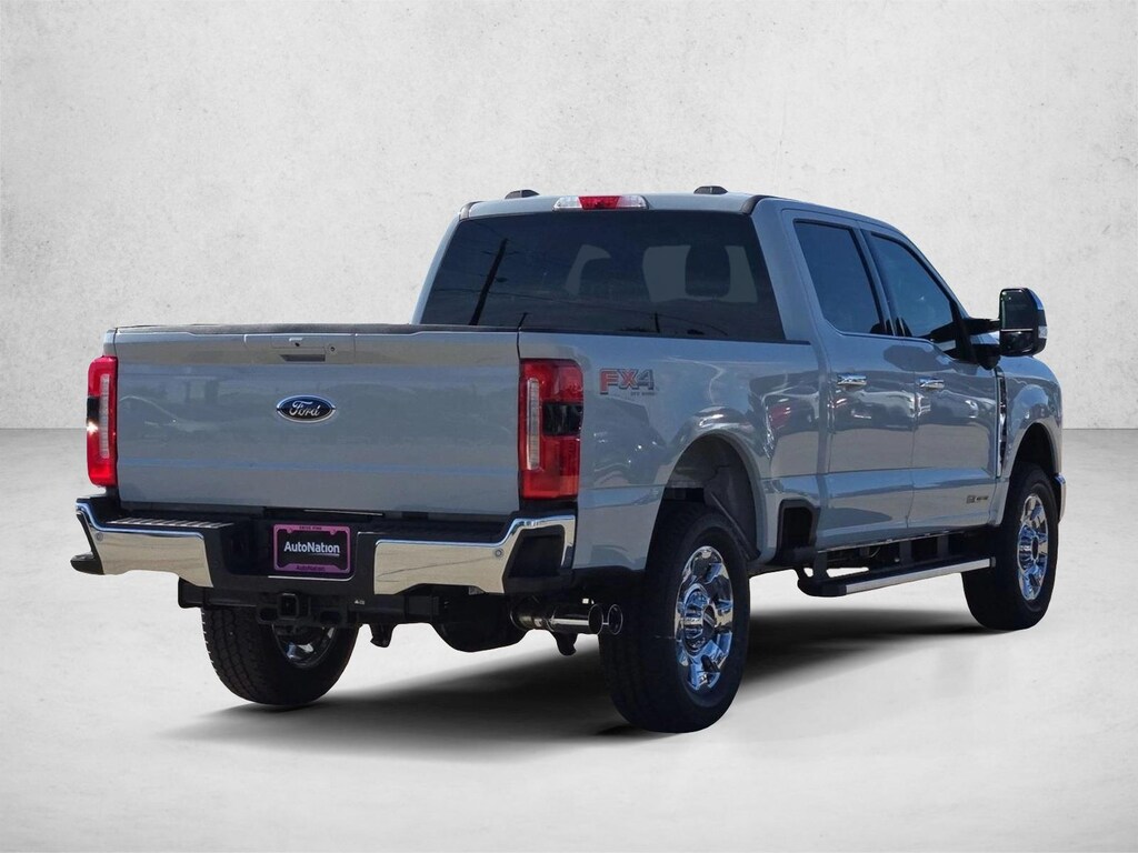 New 2026 Ford F-250 LARIAT Truck Crew Cab