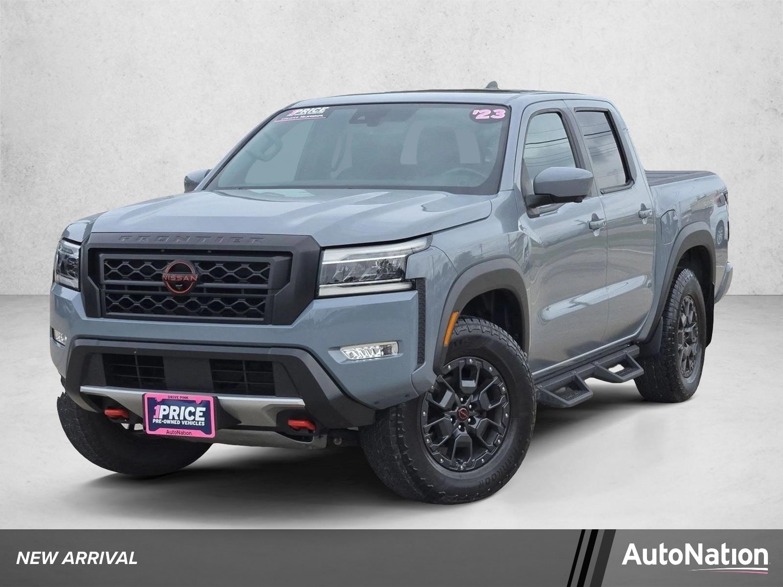 2023 Nissan Frontier PRO-4X Crew Cab 4X4's photo