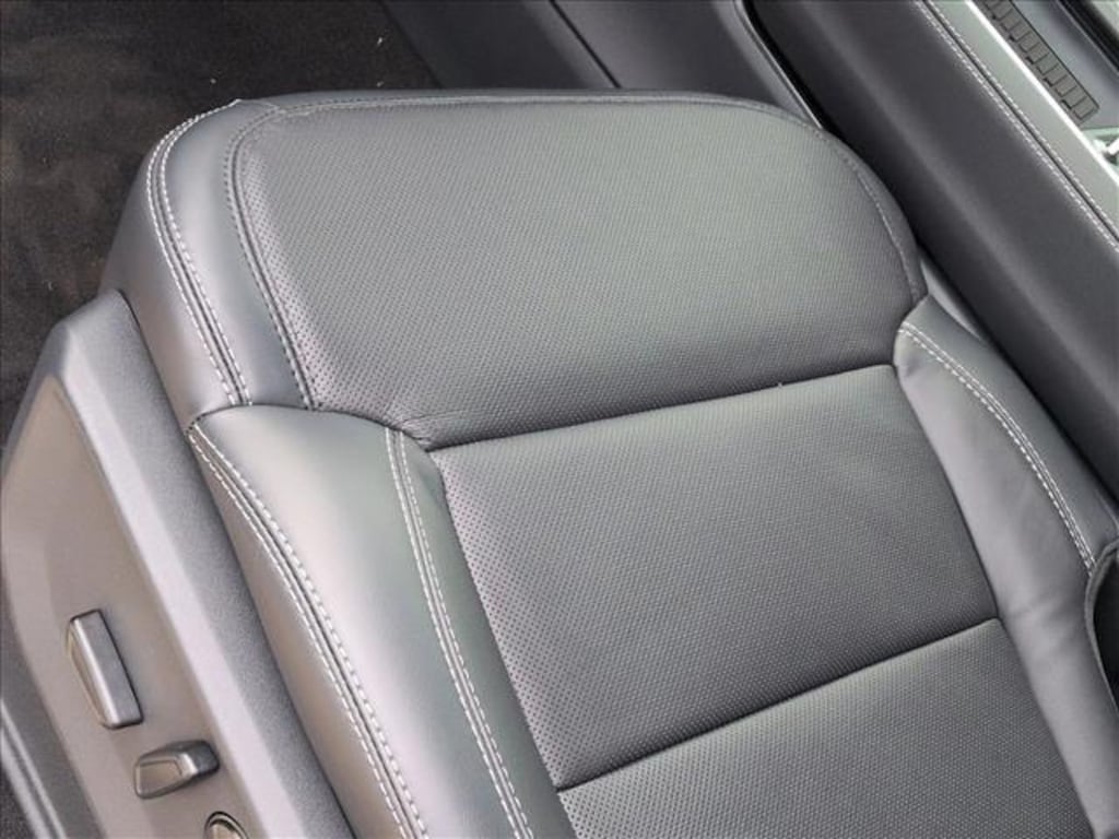 New 2025 Ford Expedition Max Platinum SUV