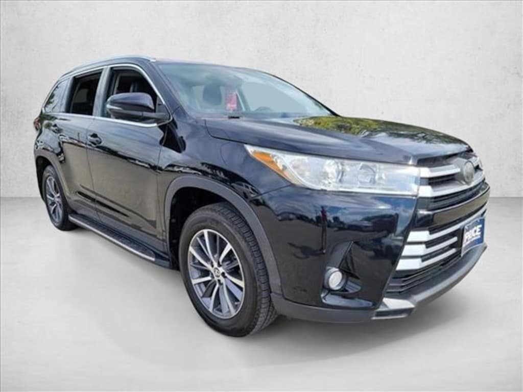 Used 2019 Toyota Highlander XLE SUV