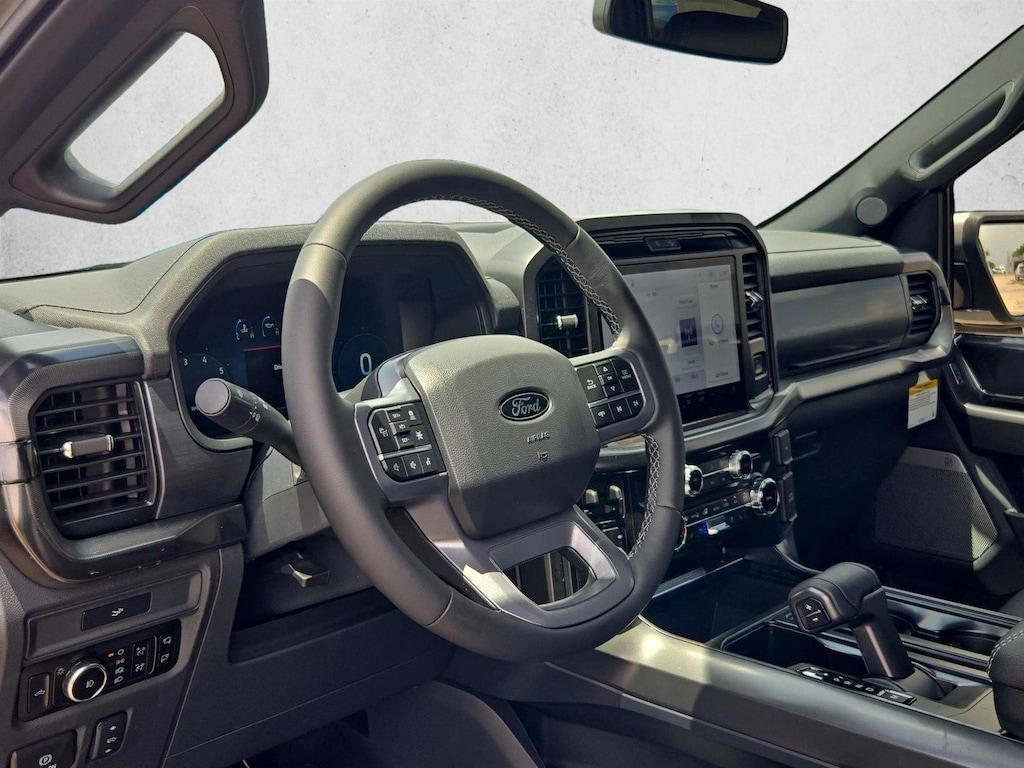 New 2026 Ford F-150 LARIAT Truck SuperCrew Cab