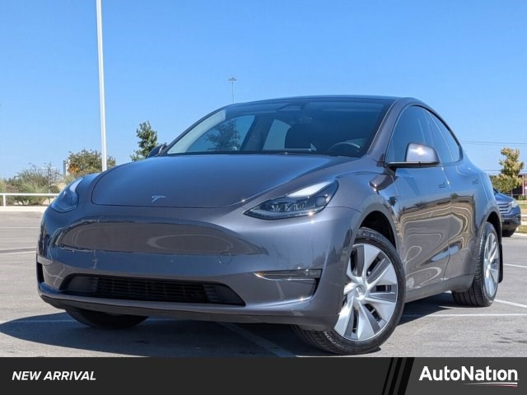 Used 2023 Tesla Model Y Long Range SUV