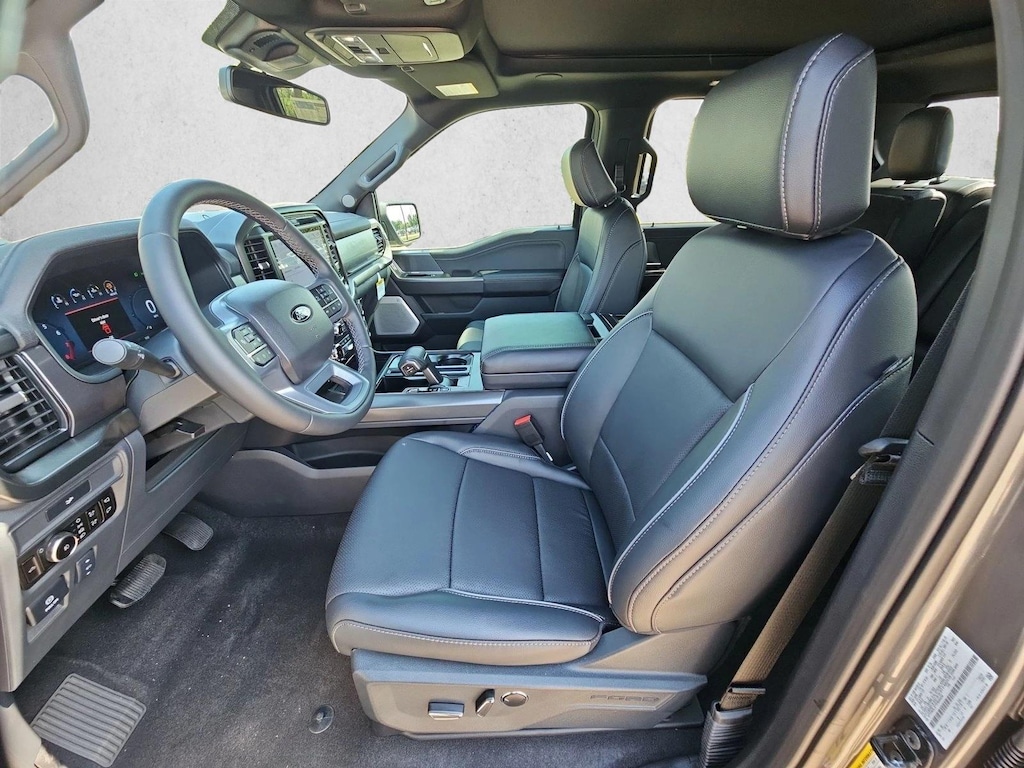 New 2026 Ford F-150 LARIAT Truck SuperCrew Cab