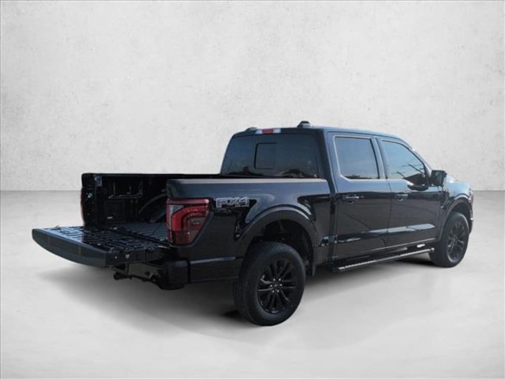 New 2025 Ford F-150 LARIAT Truck SuperCrew Cab