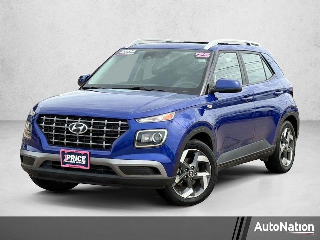 Used 2025 Hyundai Venue SEL SUV