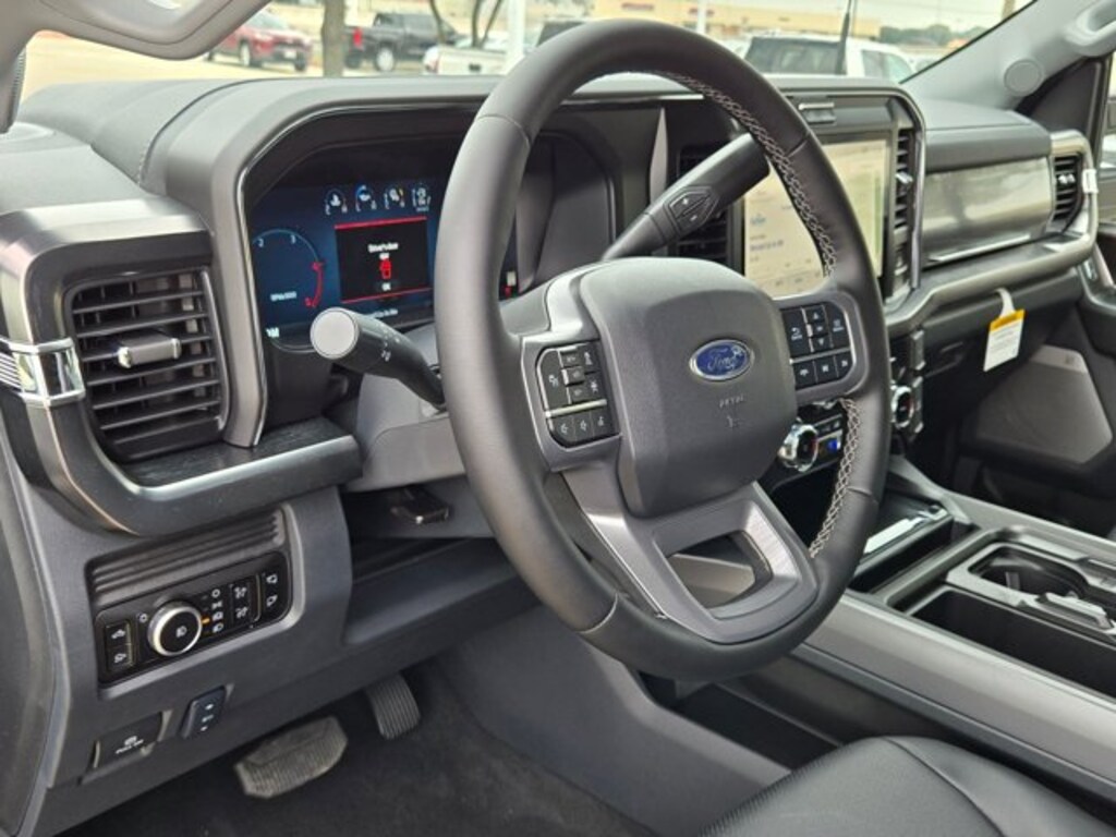 New 2026 Ford F-350 LARIAT Truck Crew Cab