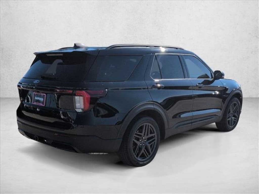 New 2026 Ford Explorer ST-Line SUV