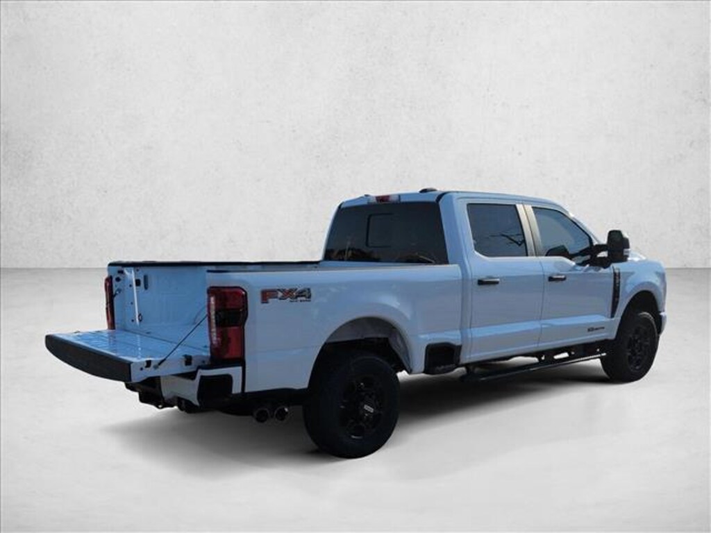 New 2026 Ford F-250 XL Truck Crew Cab
