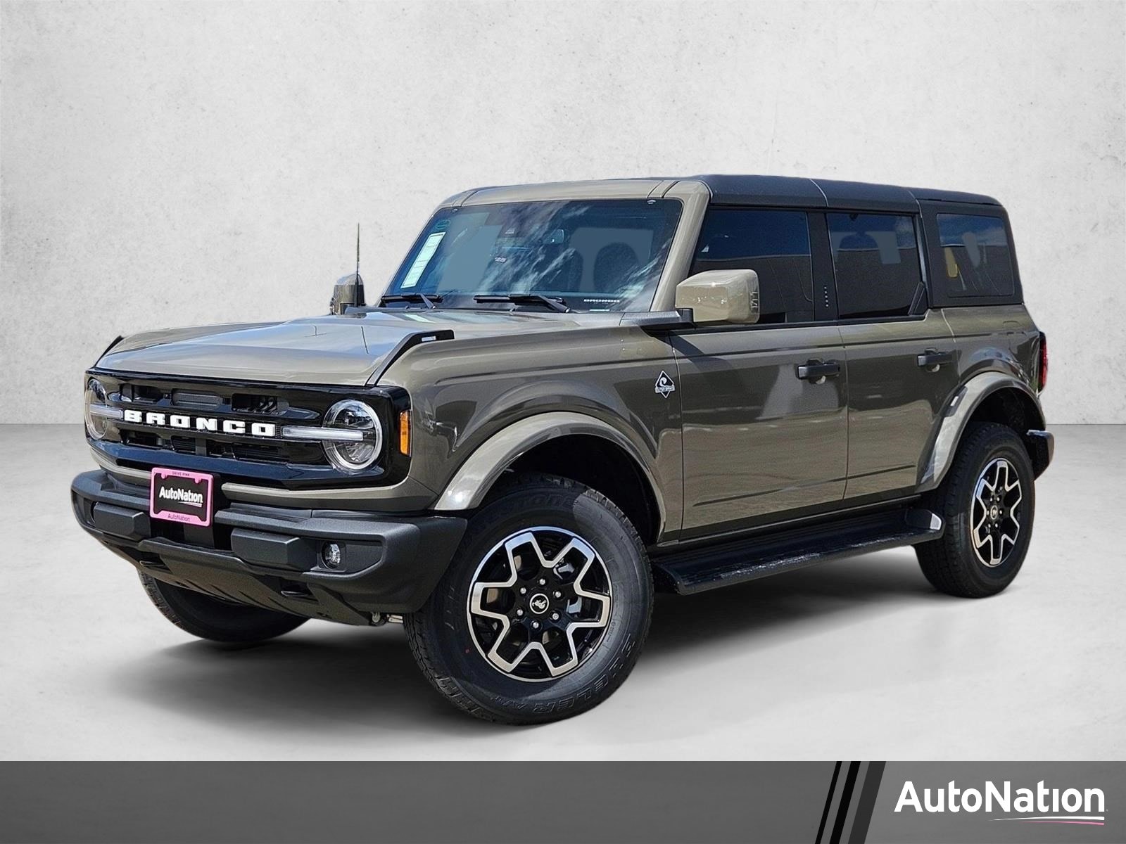 New 2026 Ford Bronco Outer Banks