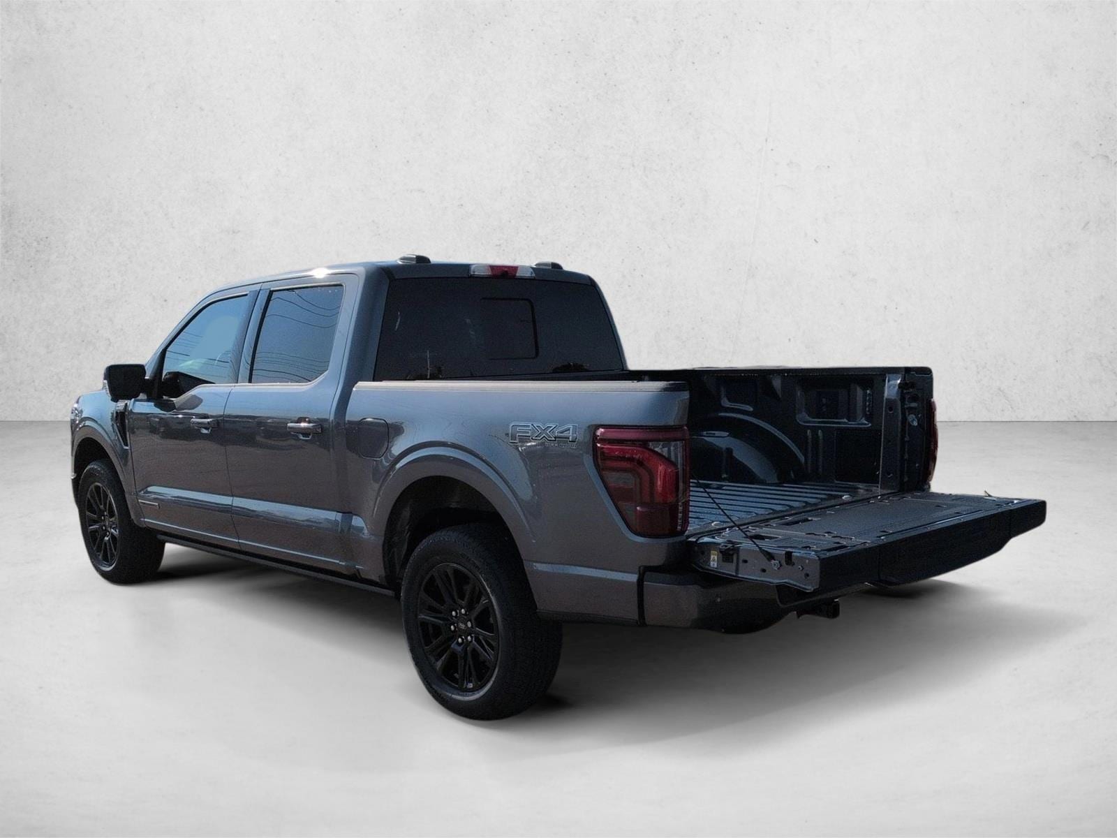 2025 Ford F-150 Platinum - Photo 8