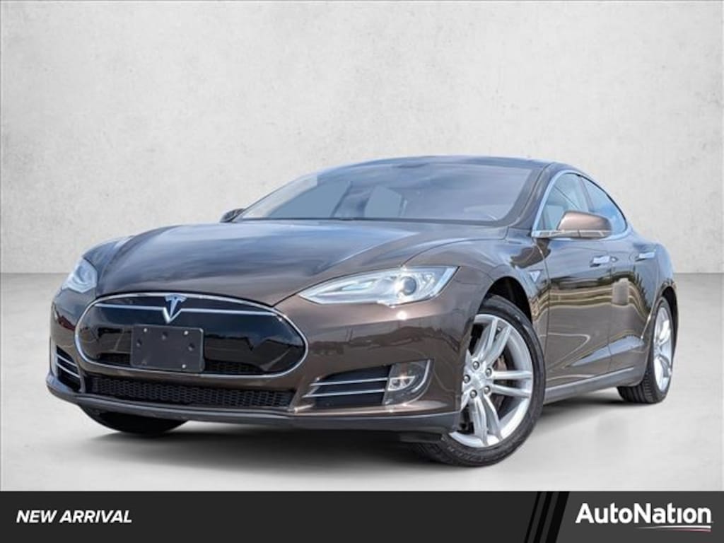Used 2013 Tesla Model S  Sedan