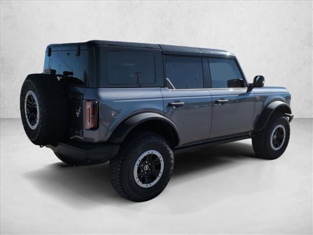 New 2025 Ford Bronco Badlands SUV