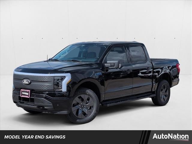 2025 Ford F-150 Lightning Flash's photo