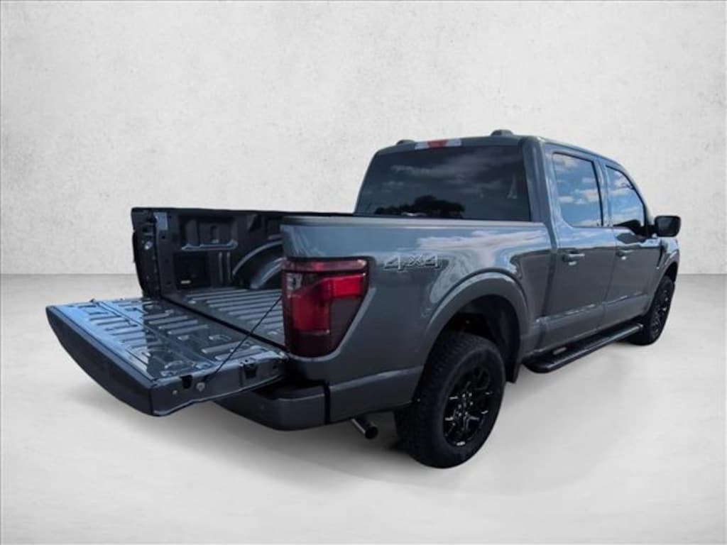 New 2026 Ford F-150 XLT Truck SuperCrew Cab