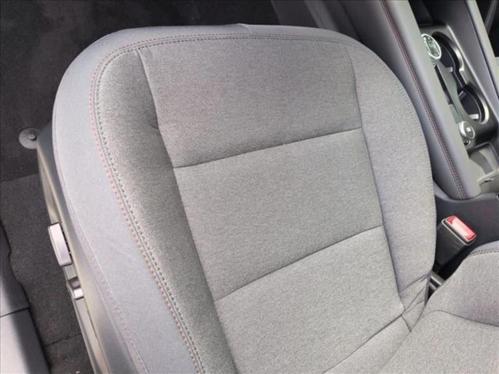 New 2026 Ford Explorer Active w/200A Pkg SUV