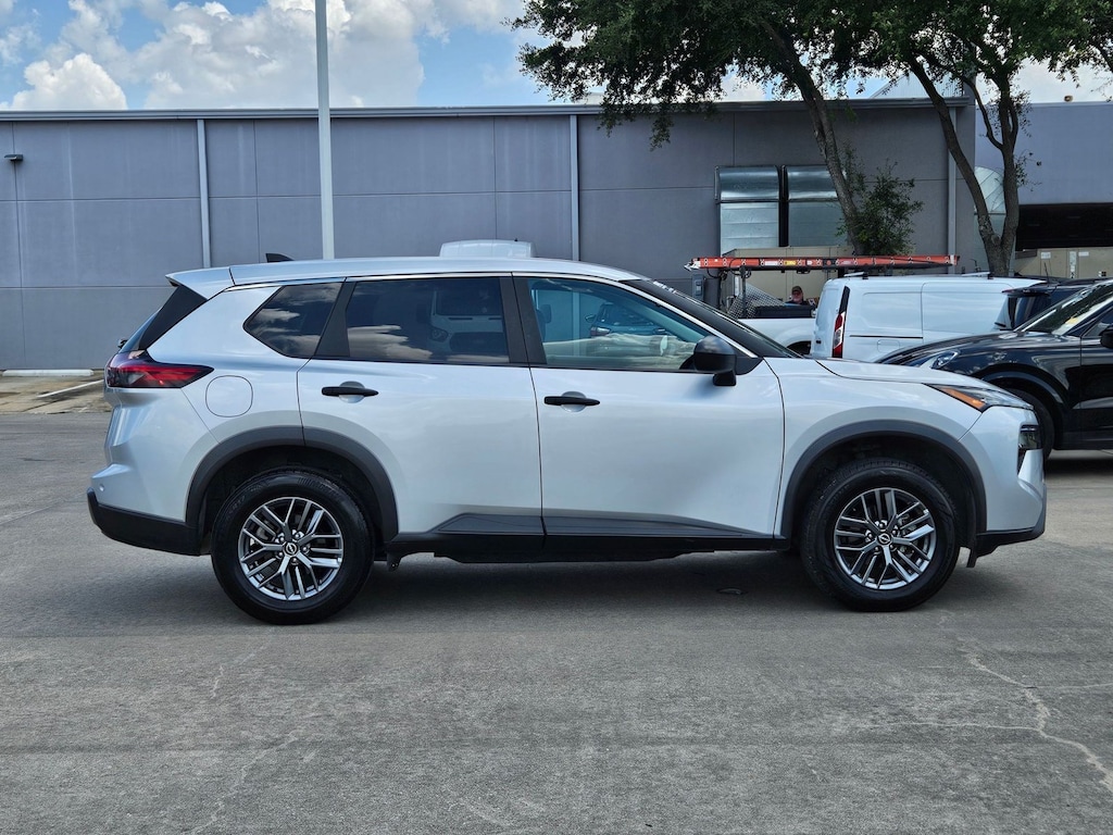 Used 2024 Nissan Rogue S SUV