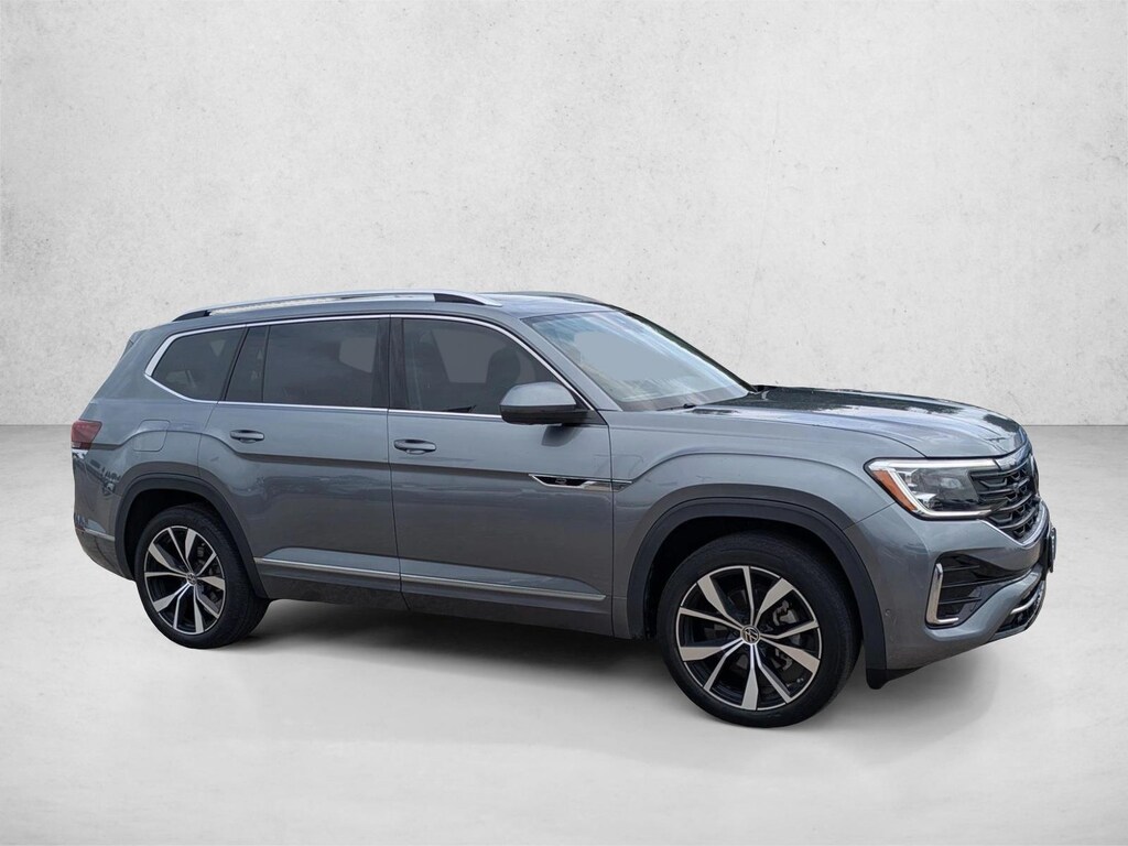 Used 2024 Volkswagen Atlas 2.0T SEL Premium R-Line SUV