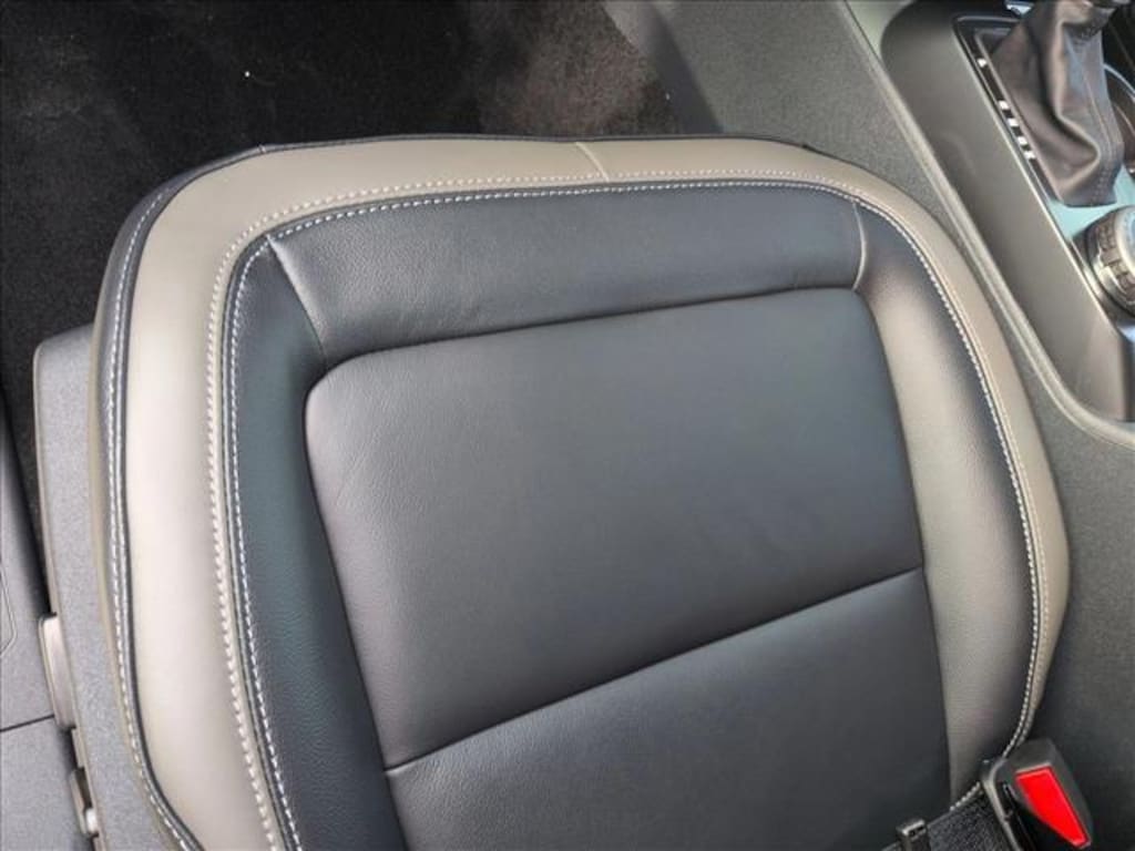 New 2025 Ford Bronco Outer Banks SUV