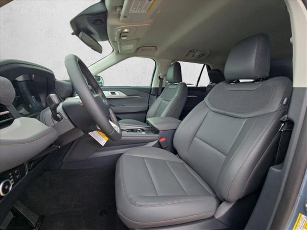New 2026 Ford Explorer Active w/200A Pkg SUV
