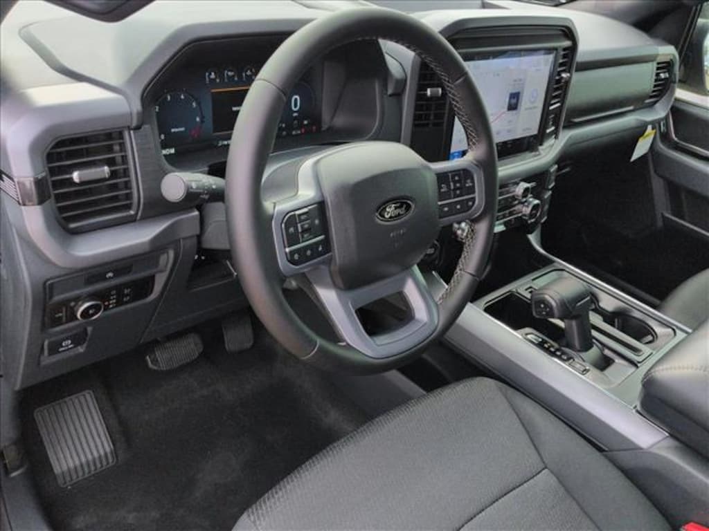 New 2025 Ford F-150 XLT Truck SuperCrew Cab
