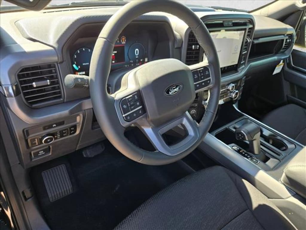 New 2025 Ford F-150 XLT Truck SuperCrew Cab