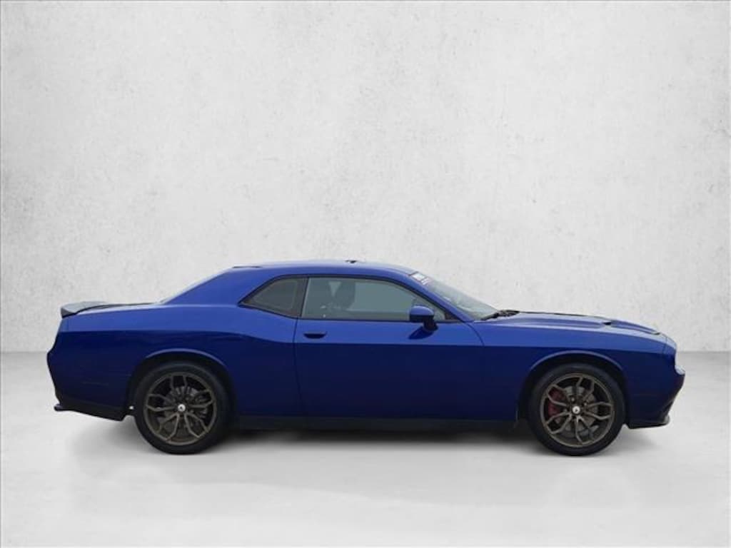 Used 2022 Dodge Challenger SXT Coupe