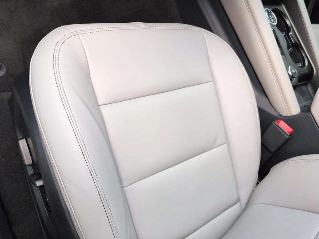New 2026 Ford Explorer Active w/200A Pkg SUV