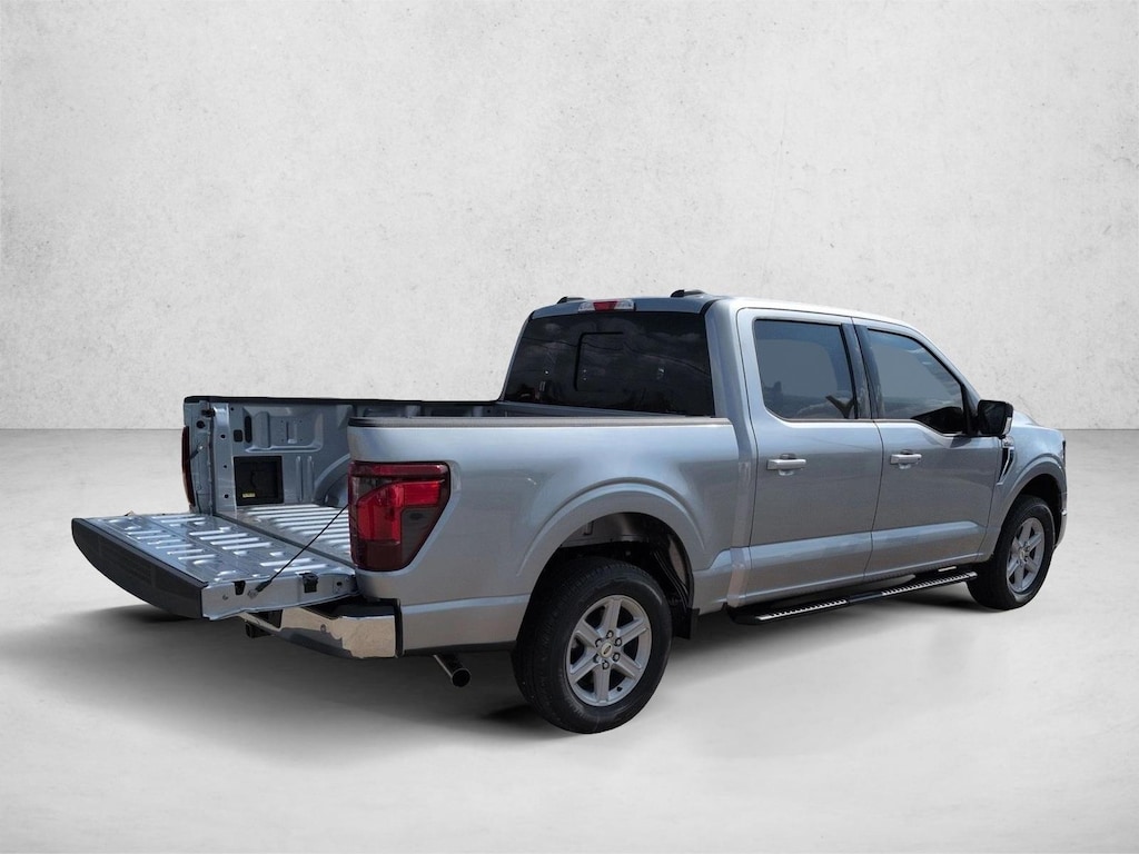 New 2026 Ford F-150 XLT Truck SuperCrew Cab