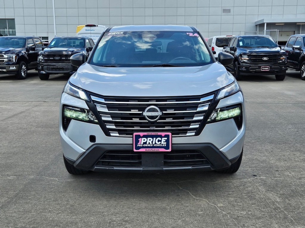 Used 2024 Nissan Rogue S SUV