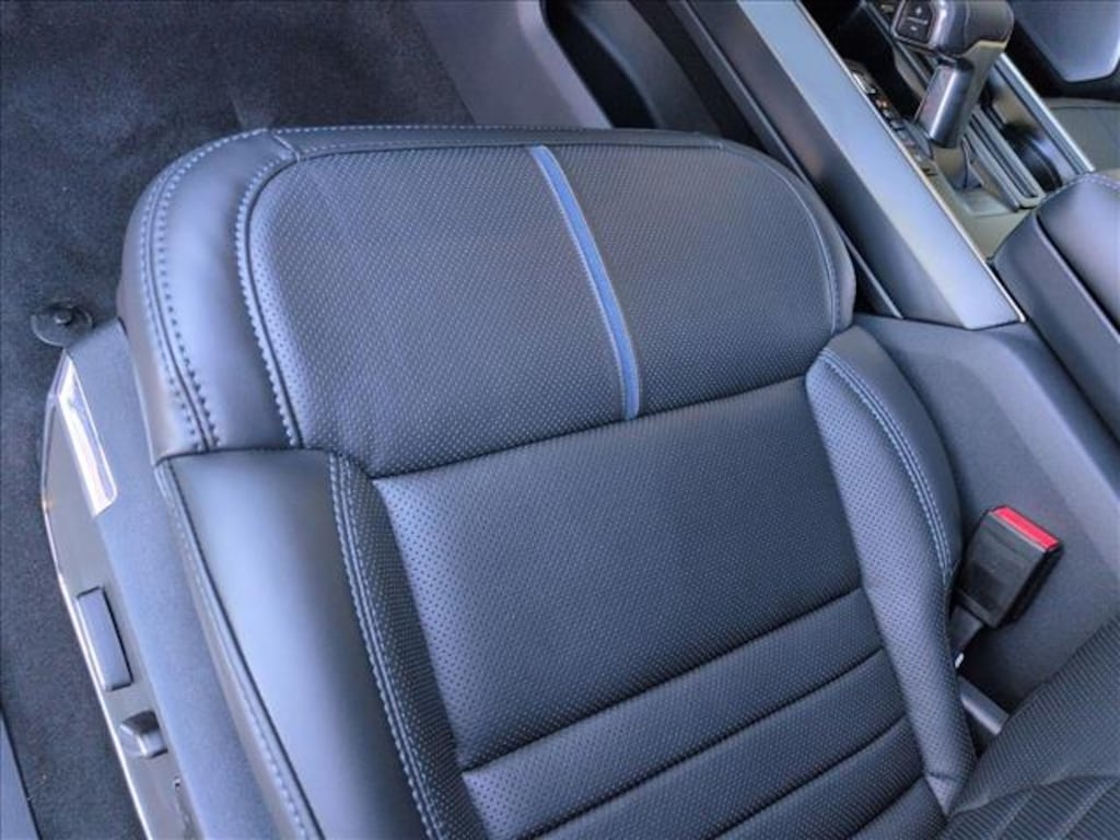 New 2025 Ford F-150 Platinum Truck SuperCrew Cab