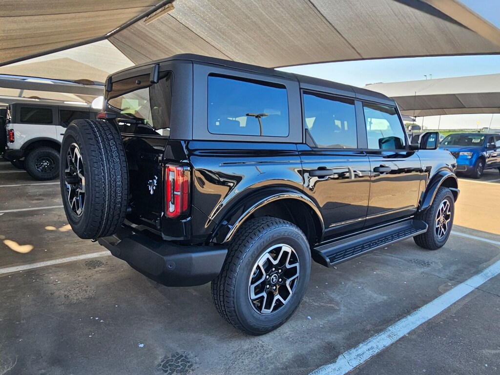 New 2026 Ford Bronco Outer Banks SUV
