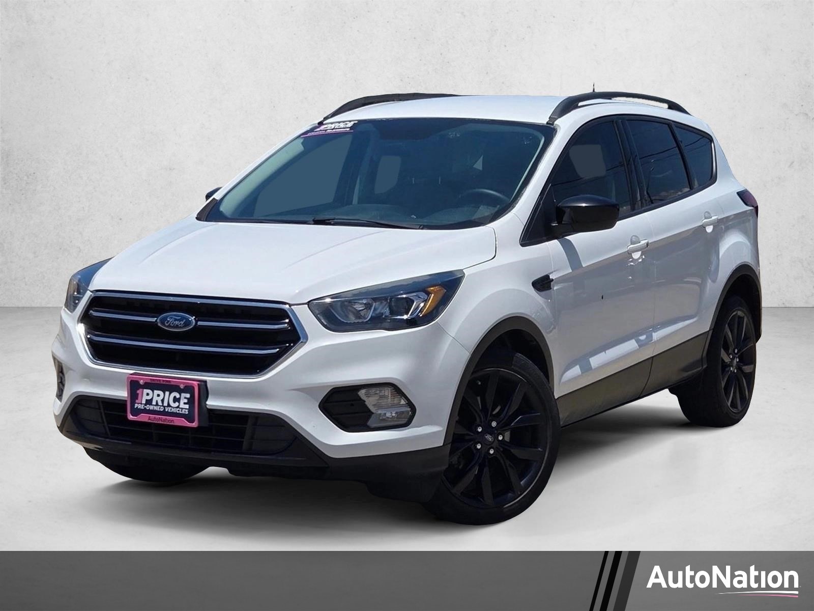 2019 Ford Escape SE's photo