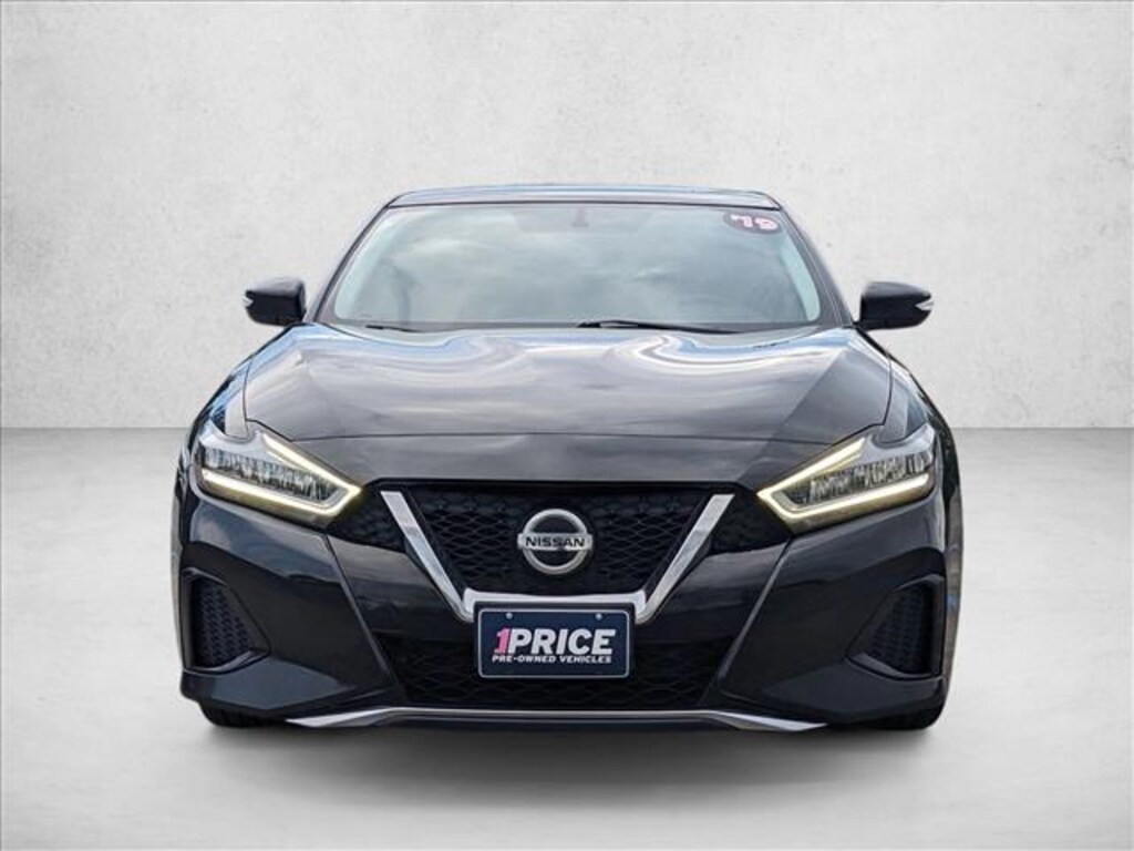 Used 2019 Nissan Maxima SV Sedan