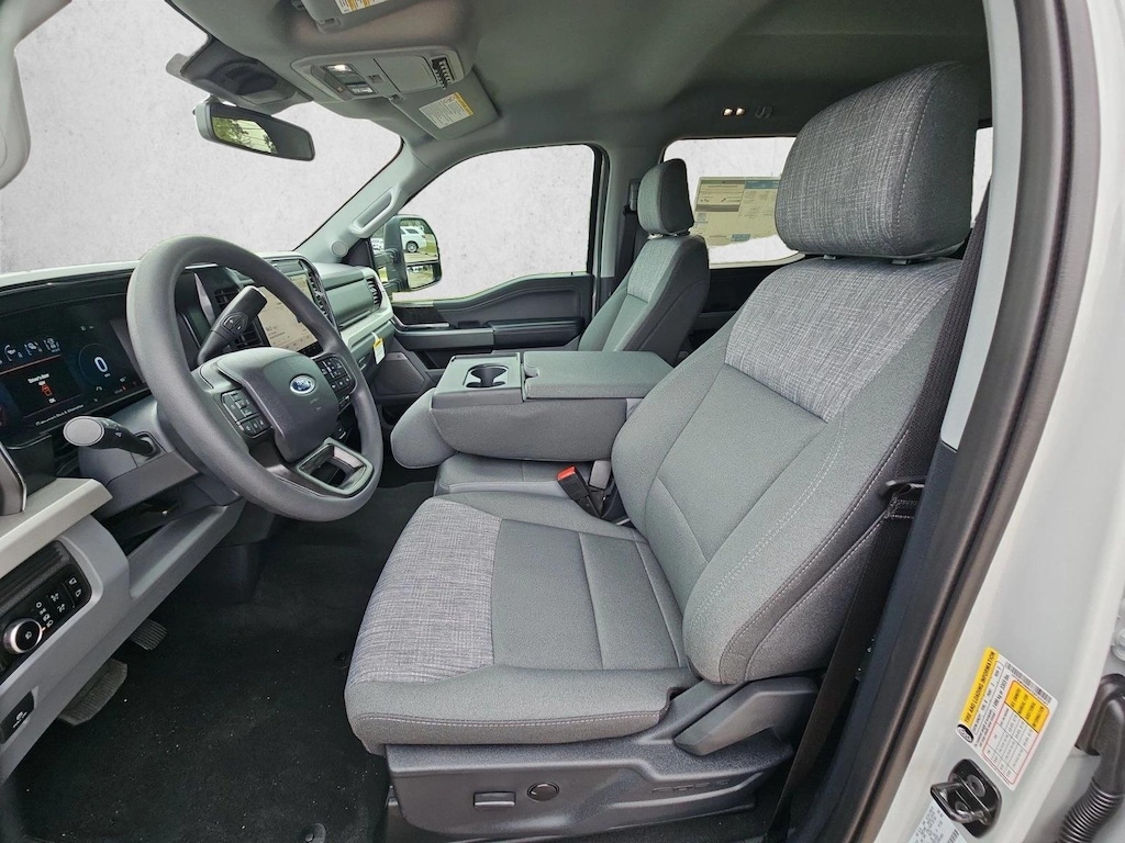 New 2026 Ford F-250 XLT Truck Crew Cab