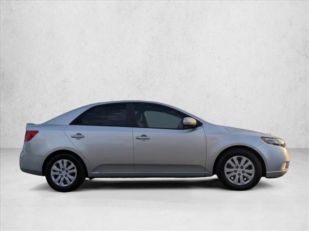 Used 2013 Kia Forte LX Sedan