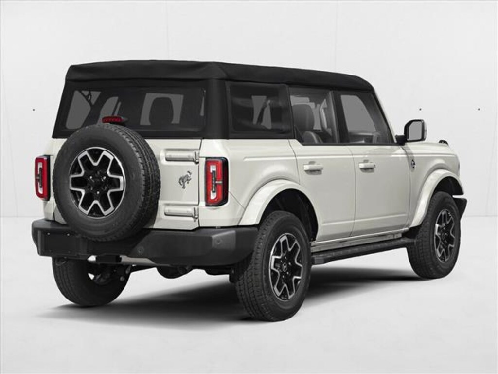 New 2026 Ford Bronco Outer Banks SUV