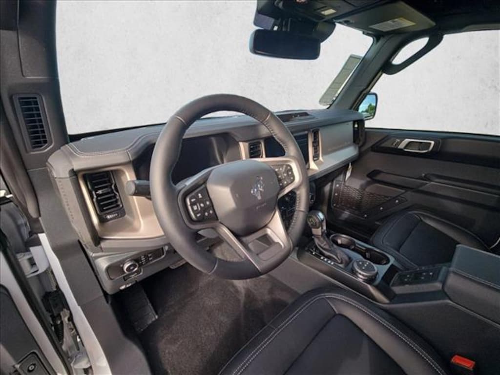 New 2026 Ford Bronco Outer Banks SUV