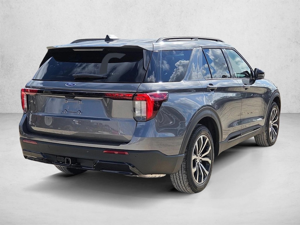 New 2026 Ford Explorer ST-Line SUV