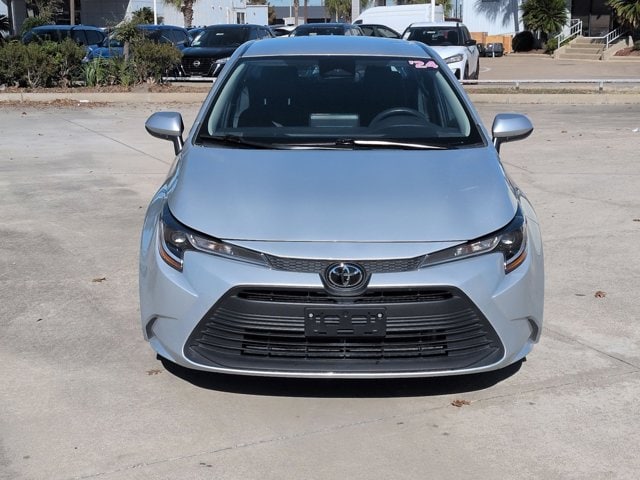 Used 2024 Toyota Corolla LE with VIN 5YFB4MDEXRP150050 for sale in Northfield, Minnesota