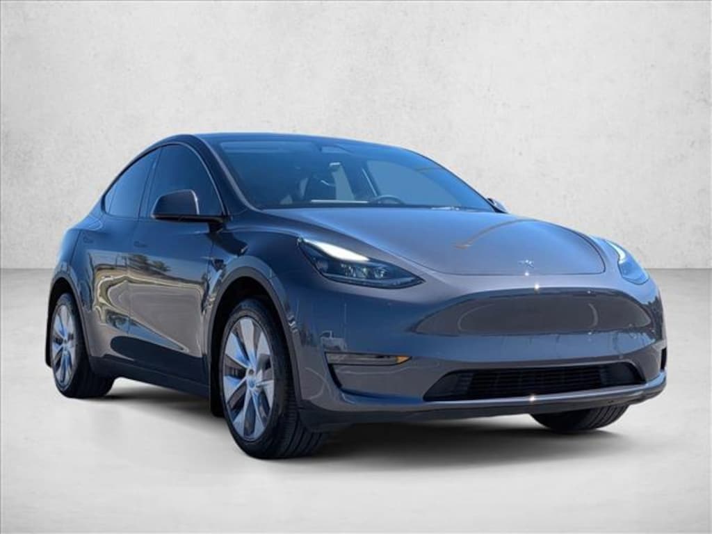 Used 2023 Tesla Model Y Long Range SUV