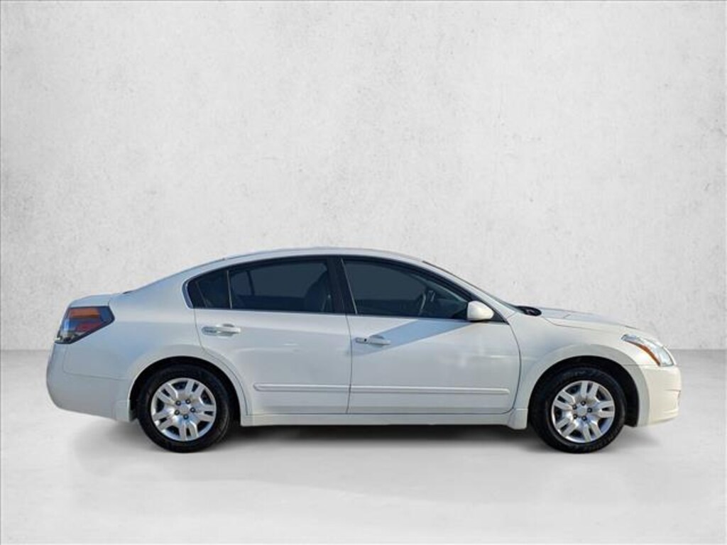 Used 2012 Nissan Altima 2.5 S Sedan