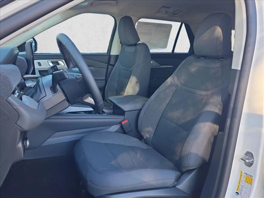 New 2026 Ford Explorer Active w/200A Pkg SUV