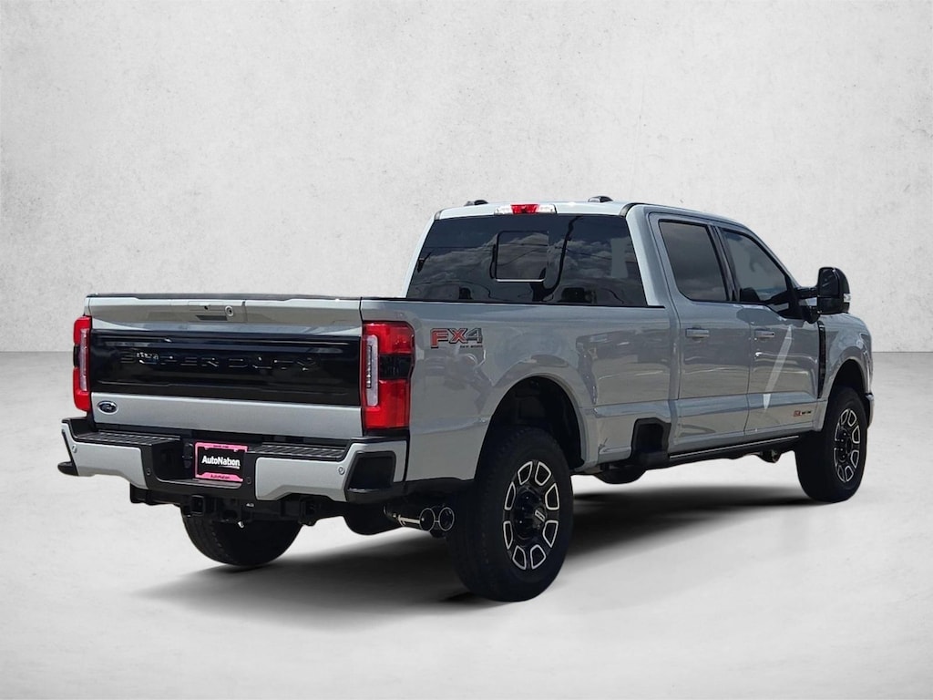 New 2026 Ford F-350 Platinum Truck Crew Cab